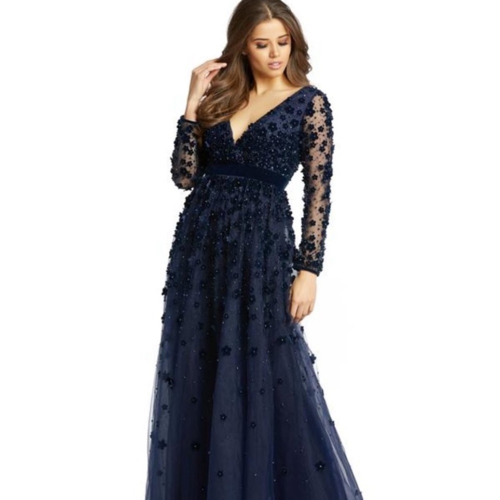 MacDuggal Floral Appliqué Long Sleeve Gown Size 20